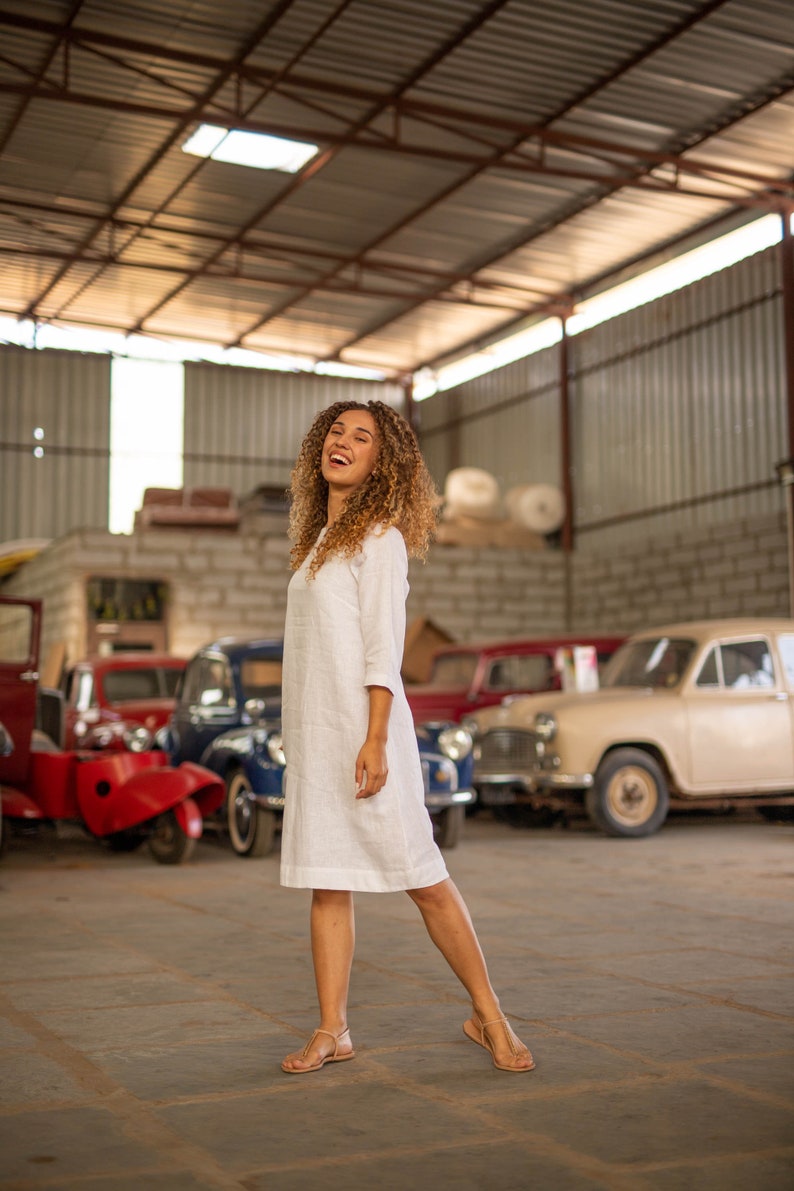 Oversized Linen Dress, Loose Fit Linen Tunic, White Colour, Casual Dress With Pockets, Comfy Long Top, Plus Size